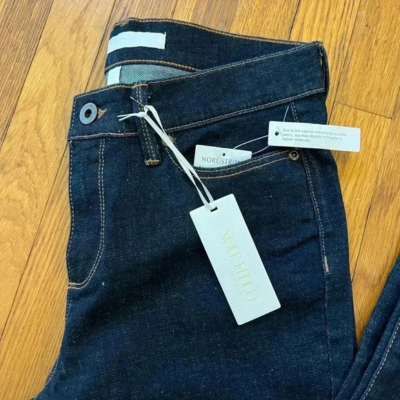 NORDSTROM COLLECTION NWT Dark Denim Jeans Flared - Picture 5 of 5